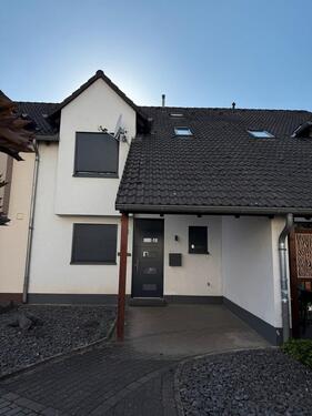 Foto - Großzügiges Reihenmittelhaus in Koblenz Wallersheim