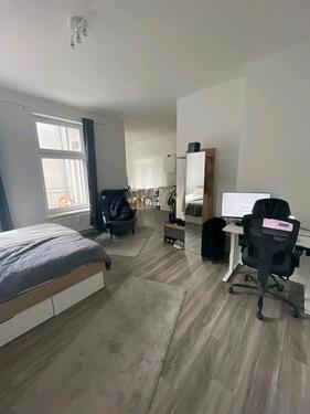 Foto - Möbliertes 1ZKB-Apartment mit Balkon unbefristet ab Dezember