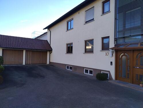 Foto - Gepflegte großzügige 4,5 Zimmer-Wohnung in Miedelsbach