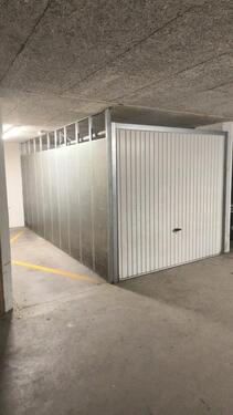 Foto - Abgeschlossener Tiefgaragenstellplatz Singen-Feldbergstrasse