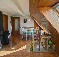 2 Zimmer + Küche + Bad - Dachgeschoss Wohnung - vollmöbeliert - Gleichen