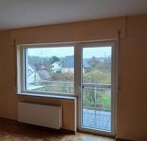 Helle Obergeschoßwohnung mit 3 Zimmern - Windeck