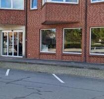 Ladenlokal - 1.200,00 EUR Kaltmiete, in Neuenhaus (PLZ: 49828)