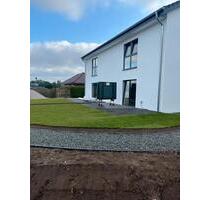 Doppelhaushälfte in Kleinkummerfeld bei Neumünster