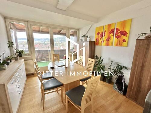 Foto - Dachgeschosswohnung mit 5 Zimmern und Balkon im Zentrum von Tauberbischofsheim