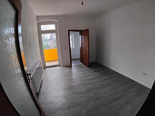 Foto - Nachmieter für eine zentrale Wohnungdie Anzeige richtig lesen