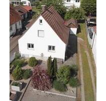 Familienidylle trifft modernen Komfort mit großem Grundstück mit ca.636 m² - Achstetten