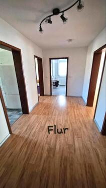 Foto - 3 Zimmer Hochparterre zur Miete in Limbach-Oberfrohna