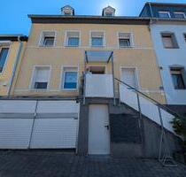Gemütliche Dachgeschoß 2 12 Zimmer Wohnung in Trier Kürenz