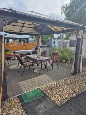 Foto - Wohnwagen mit Stellplatz am jerslebersee