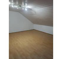 großes Zimmer in Einfamilienhaus ab sofort - Sandhausen