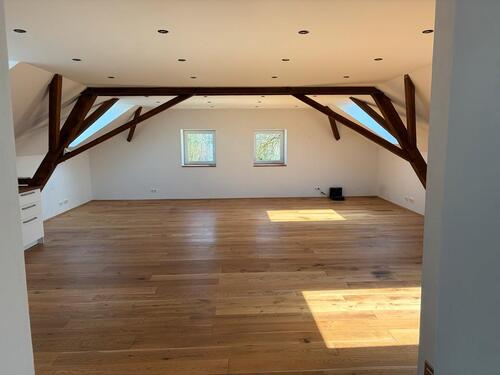 Foto - Stilvolle Loftwohnung (115 m²) – viel Platz, Ruhe & Garten