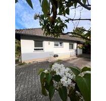 Sonniges Familienhaus in Alternagen zu verkaufen - Buckenhof
