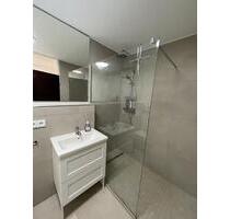 Möblierte Wohnung ink. Fischgrätparkett mit Balkon und Stellplatz - Mannheim Innenstadt Möblierte Wohnung ink. Fischgrätparkett mit Balkon und Stellplatz - Mannheim Innenstadt