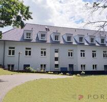 Zeit für die erste Wohnung ? Hübsche 1 Raum Wohnung mit Balkon im Dachgeschoß - Barth