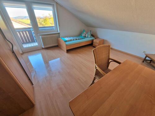 Foto - 1 Zimmer Dachgeschoßwohnung zur Miete in Aalen