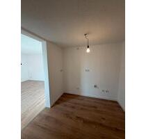 Helle 1ZKB mit Wintergarten in Schiffweiler