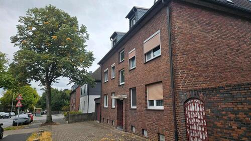 Foto - 10 Zimmer Mehrfamilienhaus, Wohnhaus in Oberhausen