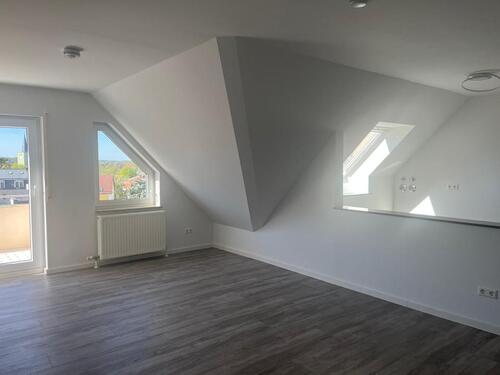 Foto - Schöne Maisonette-3-Raum-DG-Wohnung mit Balkon in Wilkau-Haßlau