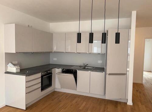 Foto - Moderne 4-Zimmer-Wohnung mit EBK & Balkon auf dem Lagarde