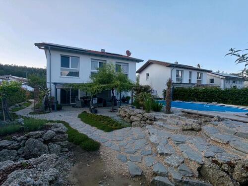 Foto - 5 Zimmer Einfamilienhaus zum Kaufen in Burghausen