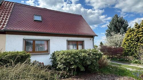 Foto - EFH in sehr ruhiger Siedlungslage am Rande von Wurzen