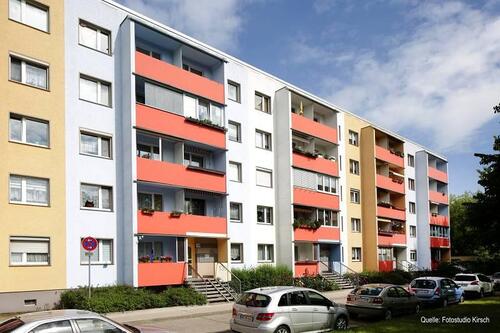 Foto - 3-Zimmerwohnung mit Einbauküche und Balkon