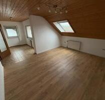 3-Zimmer-DG mit Weitblick in Güglingen – ab sofort zu vermieten