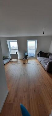 Foto - Helle 1,5-Zimmer-Wohnung in zentraler Lage Neustadt– ab Febr 2026