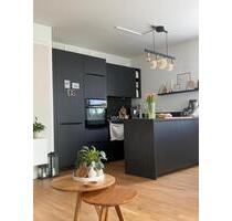 Exklusive 3-Zimmer-Wohnung • Tiefgarage • Balkon - Wolfsburg Almke