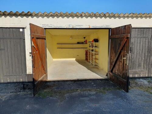 Foto - Vermiete Garage in der Nobelstraße (Südstadt)