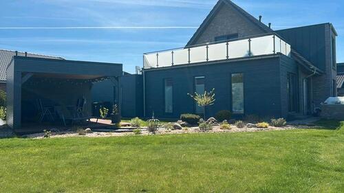 Foto - Modernes Einfamilienhaus in Schafflund mit Dachterrasse