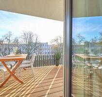 Cosmo Berlin - großzügige 3 Zimmer mit Balkon zum Hofgarten im Erstbezug