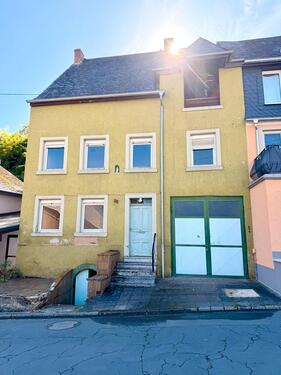 Foto - Einfamilienhaus mit Potenzial - 59.000,00&nbsp;EUR Kaufpreis, ca.&nbsp; 120,00&nbsp;m&sup2;