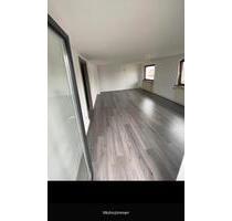 Helle 2,5 Zimmer Wohnung mit Balkon - Rendsburg