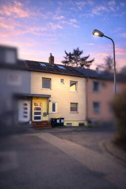 Foto - Gepflegtes Reihenmittelhaus mit Garten, Kamin, Stellplatz &Garage