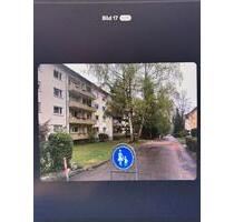 Renovierte WG-Taugliche 2-Zimmer Wohnung mit Balkon im Grünen - Singen (Hohentwiel)