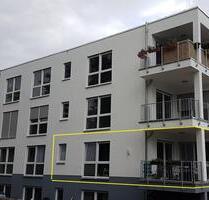 Helle 3-Zimmer-Wohnung mit Loggia, Ankleidezimmer & Aufzug - Bad Camberg