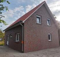 Einfamilienhaus mit Garten in Augustfehn - Apen