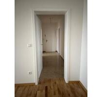 Herrenhausen, top-sanierte 3-Zi.-ETW, 92 qm, 2 Balkone - Hannover Herrenhausen-Stöcken