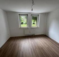 Frisch sanierte geräumige 2-Zimmer Wohnung im Gallus - Frankfurt am Main