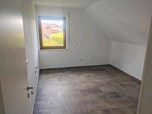 Foto - Dachgeschoßwohnung in Schuld zur Miete