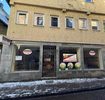Voll eingerichtete Ladeneinheit in der Innenstadt zu vermieten - Schwäbisch Gmünd