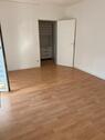 Foto - 1 Zimmer Wohnung Flur Bad Balkon Stellplatz