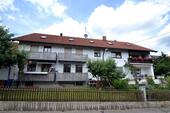 Foto - Sofort Einziehen! Modernes Wohnen im Grünen: 4-Zimmerwohnung mit Balkon in Oberneuching