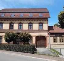 Mehrfamilienhaus, Brunnen, Garten, Stellplätze und Erweiterung - Stadtroda