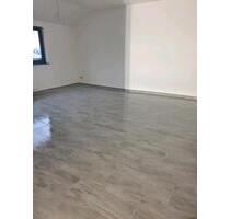 3 Zimmerwohnung zum vermieten - 900,00&nbsp;EUR Kaltmiete, ca.&nbsp; 115,00&nbsp;m&sup2; in Wetzlar (PLZ: 35578)