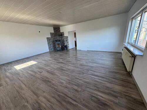 Foto - Großzügige Wohnung mit Garten & Werkstatt zu Vermieten