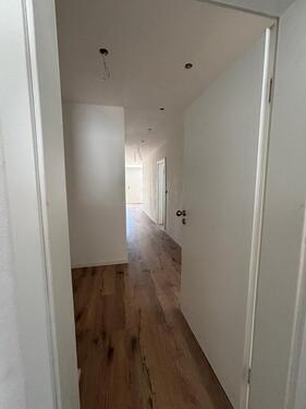 Foto - Wohnung 3ZKB 100qm, Kernsanierung, Klimaanlage, Balkonkraftwerk