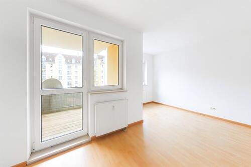 Foto - Helle 1 Zimmer Wohnung mit Balkon, Aufzug + Stellplatz